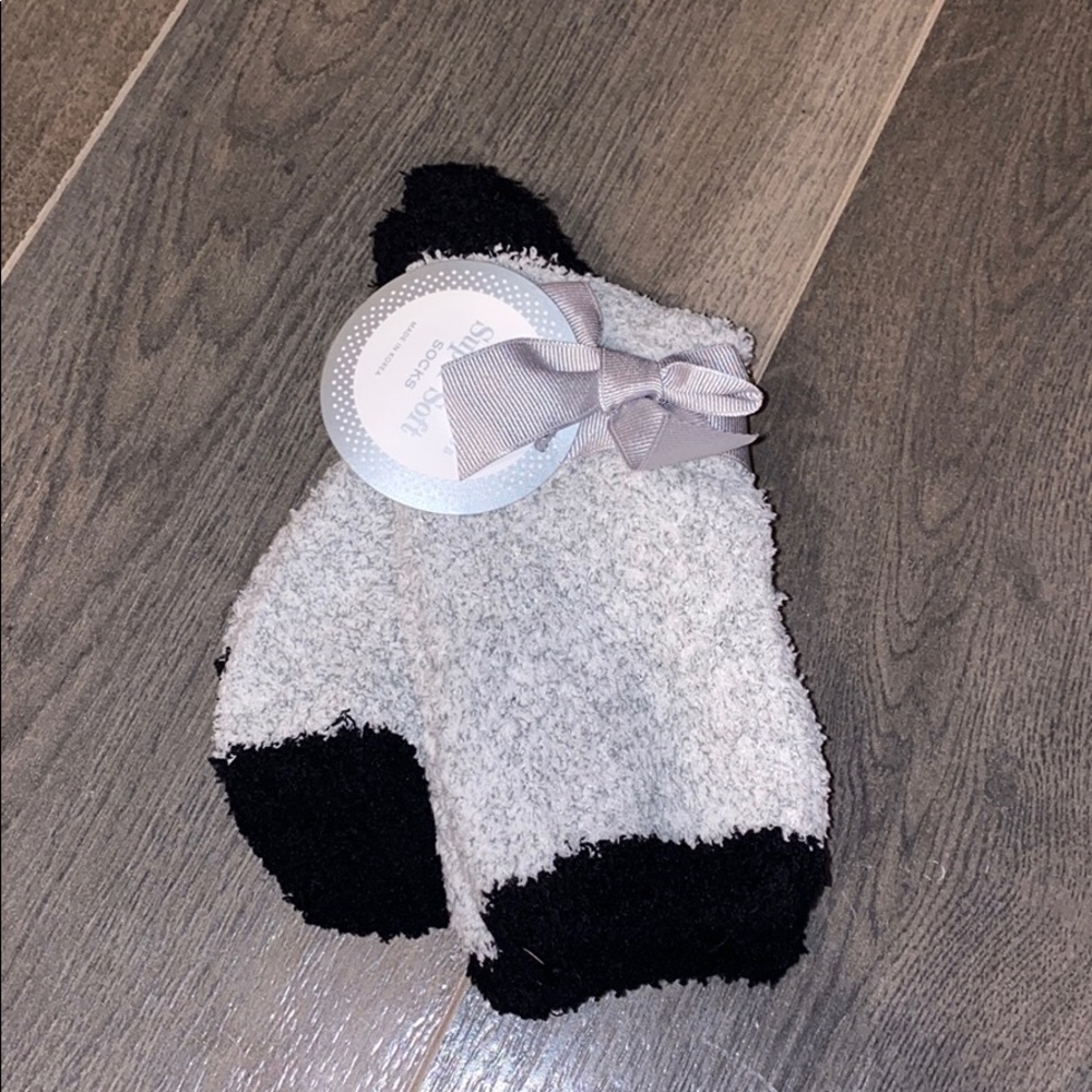 NWT Fuzzy Socks in Gray/Black